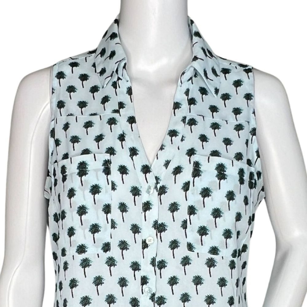 Express Shirt‎ Women Small Blue Tree Print Sleeveless Button Up Casual Whimsical - Picture 5 of 8